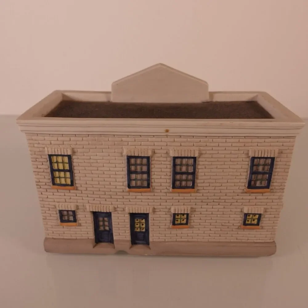Hawthorne Village Welcome to Mayberry Floyd's Barbershop 1994 with Wreath no Box